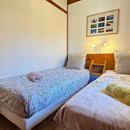Charming With Swimming Pool And Garden Gujan-Mestras
